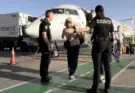 La Policía Nacional ya pide el pasaporte a los viajeros procedentes de Italia