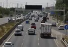 Tráfico complicado en el inicio del fin de semana del verano con más viajes por carretera