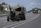 Al menos diez civiles mueren por el impacto de un misil ruso en la región de Járkov
