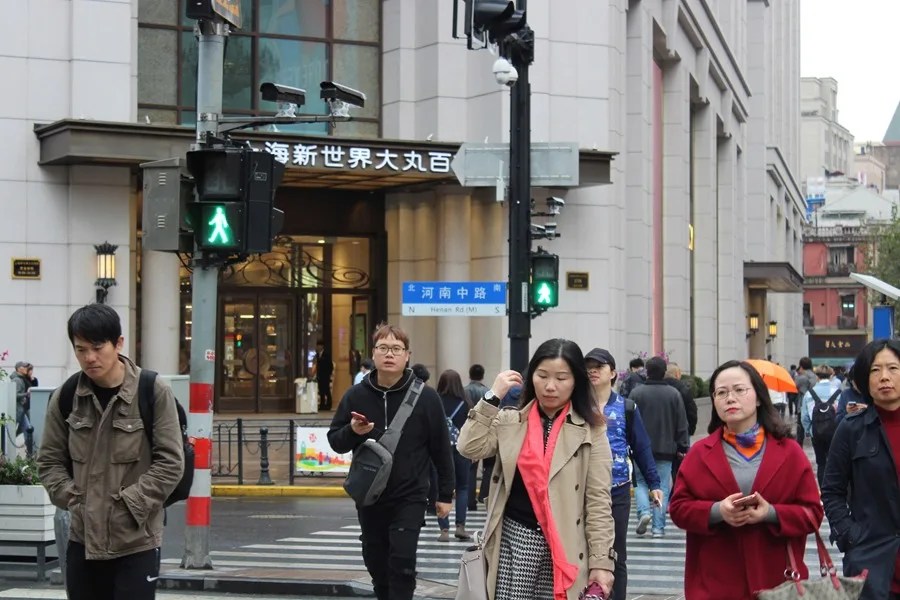 China pide crear una «barrera de seguridad» para la IA ante los avances locales y la alarma en EE.UU.