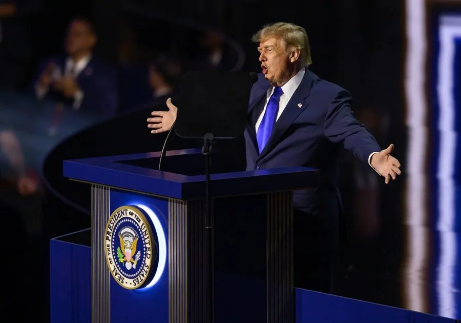Trump ofrece 5.000 dólares a cada ciudadano si su partido gana las elecciones de término medio