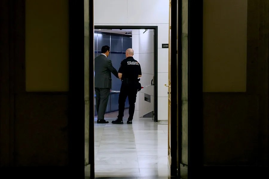 Precintadas varias zonas del Congreso después detectarse espray tóxico en ellas