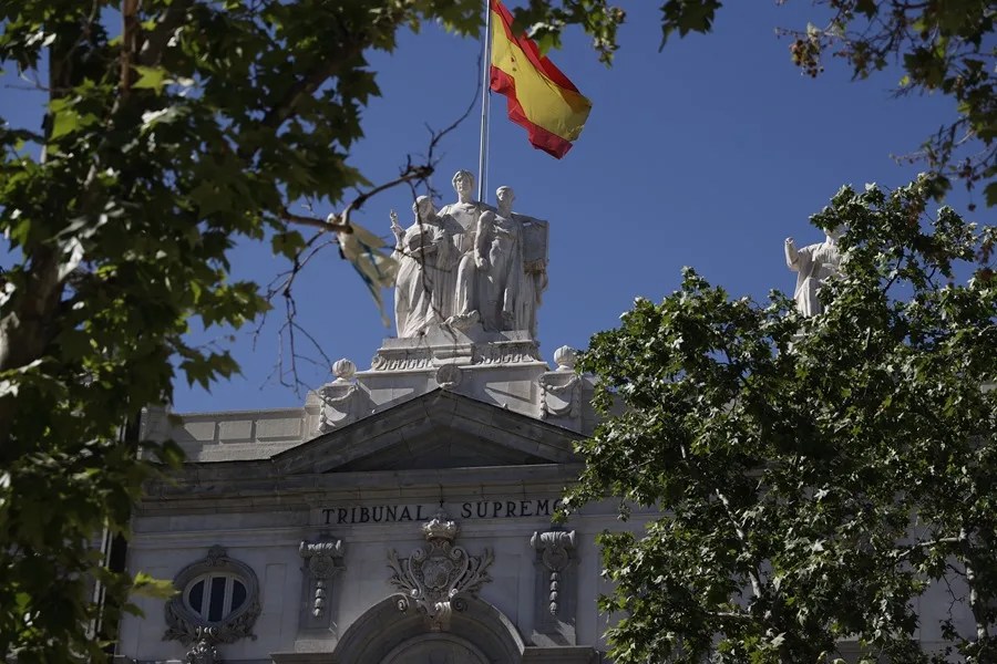 La Junta Electoral ejecuta el requerimiento del Supremo sobre la ley de nietos y pide información a la Oficina del Censo