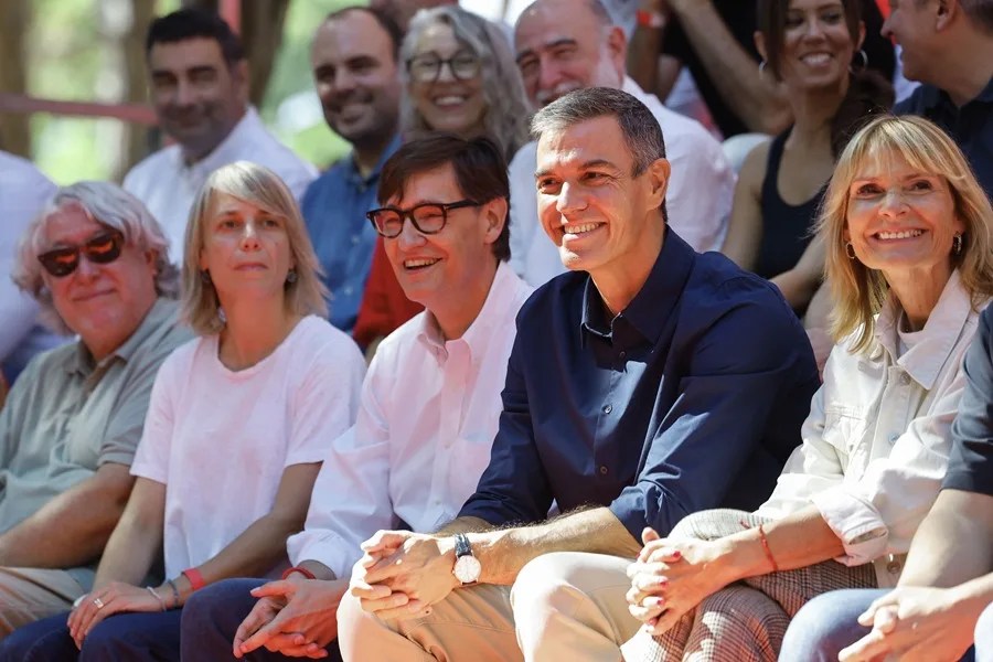 El Gobierno trabaja para llevar el decreto de vivienda el martes mientras crece la presión