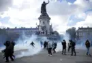 Francia registra disturbios en París, Lyon o Marsella durante las protestas contra el encarecimiento de la vida