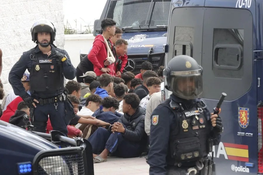 La UE aprueba el reglamento que permite crear centros para migrantes en terceros países