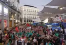 Miles de profesores tiñen de verde el centro de Madrid en su primer día de huelga