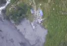 Una nueva inundación repentina de un río en Nepal arrasa un pueblo y deja 5 desaparecidos