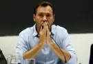 Puente pone su cargo a disposición de Pedro Sánchez y no sabe si hará campaña electoral